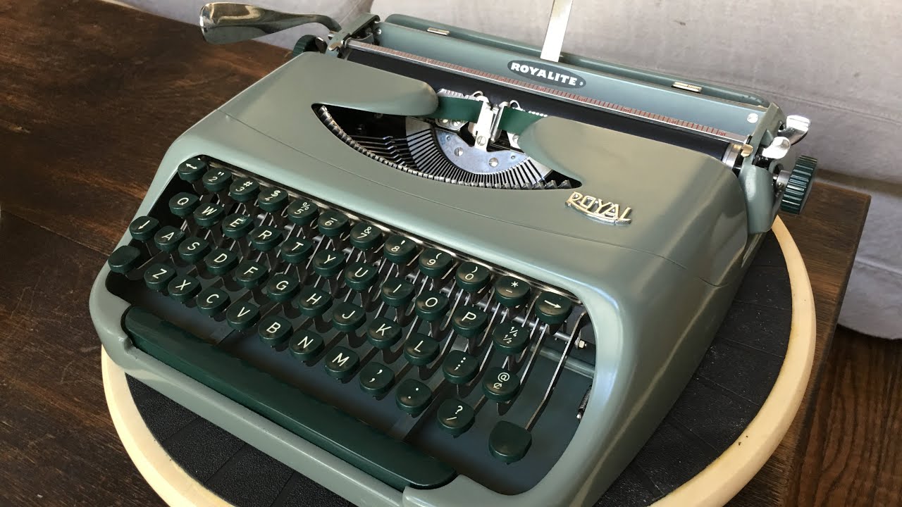 TypewriterMinutes - Typewriter Review: 1957 Royal Royalite