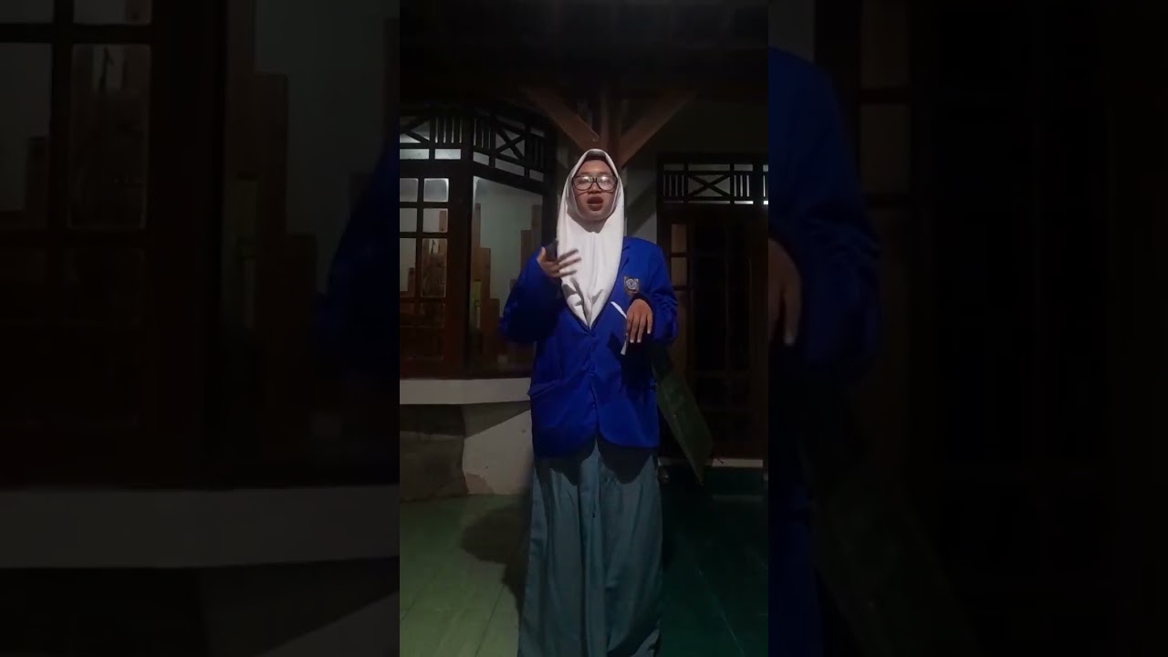 Pidato Bahasa Indonesia Adela Rona Pradipta/02