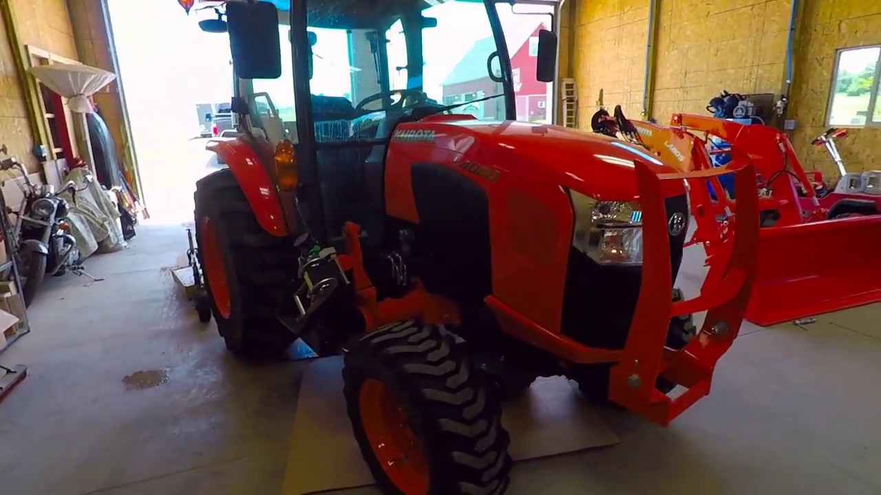 Техническое обслуживание Kubota L4060 после 50 часов работы (Часть 1: Замена моторного масла и фи...