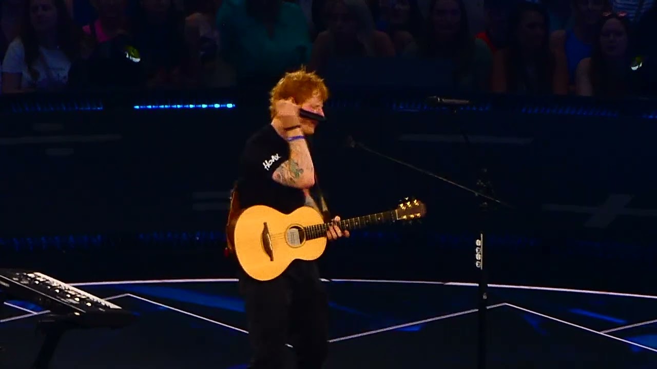 Ed Sheeran - Shivers, Live @johancruijffarena, Amsterdam, 15-07-2022