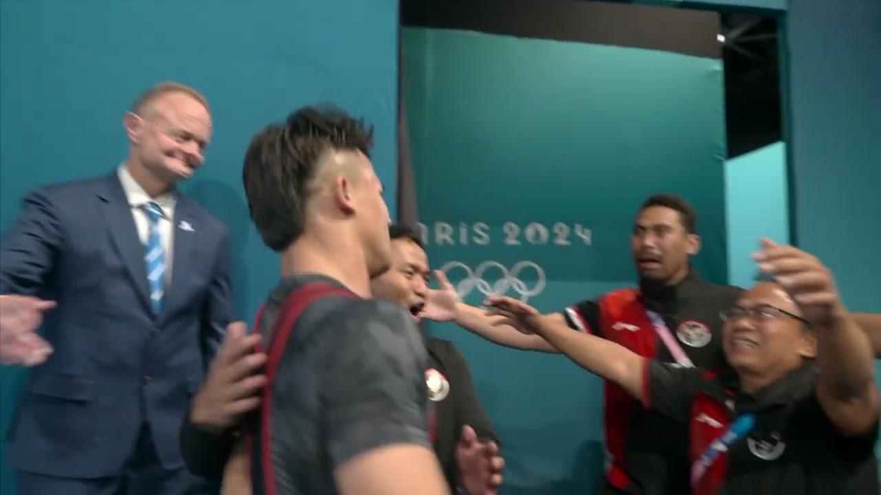 PARIS 2024 OLYMPIC DAY 13 WEIGHTLIFTING MEN 73 KG DAN VICTORY CEREMONY INDONESIA  GOLD MEDAL 2S