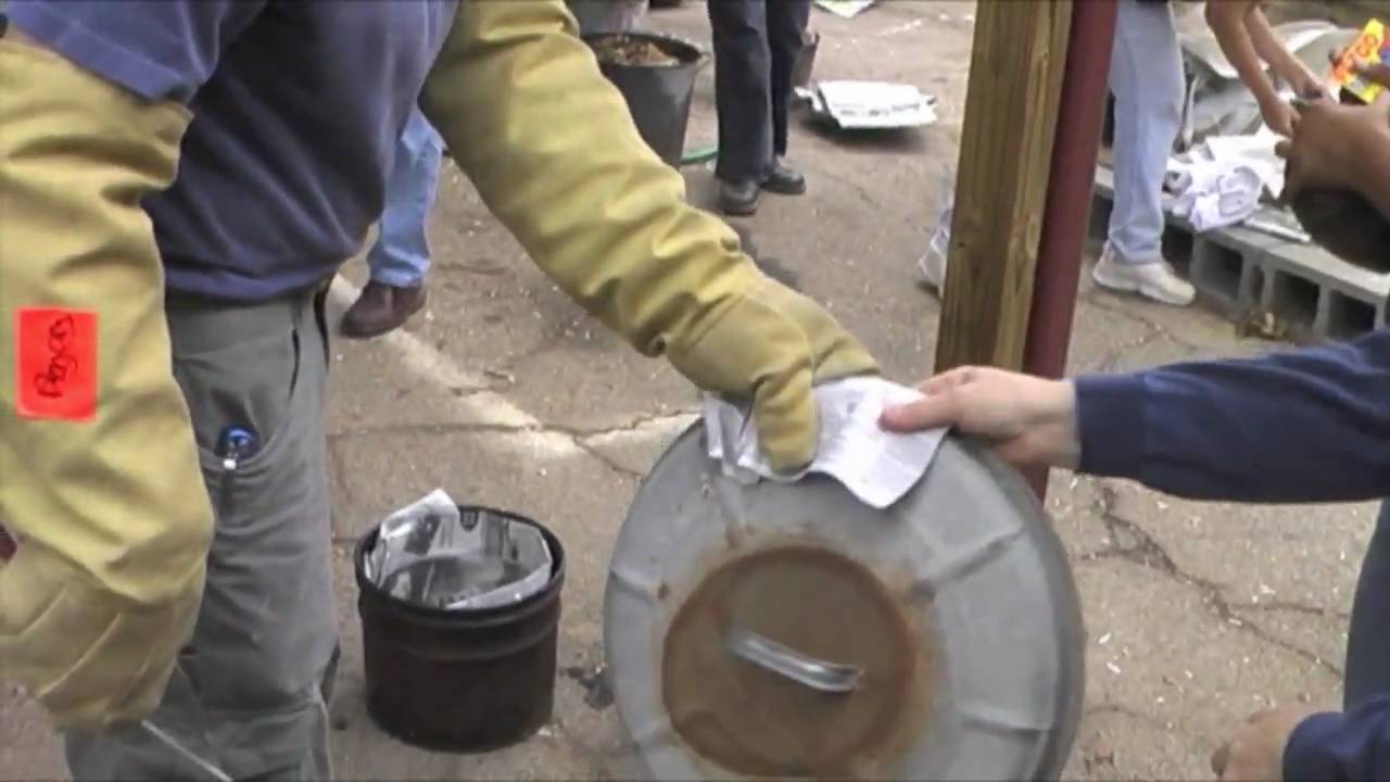 Riggs Naked Raku Demonstration - Part 2