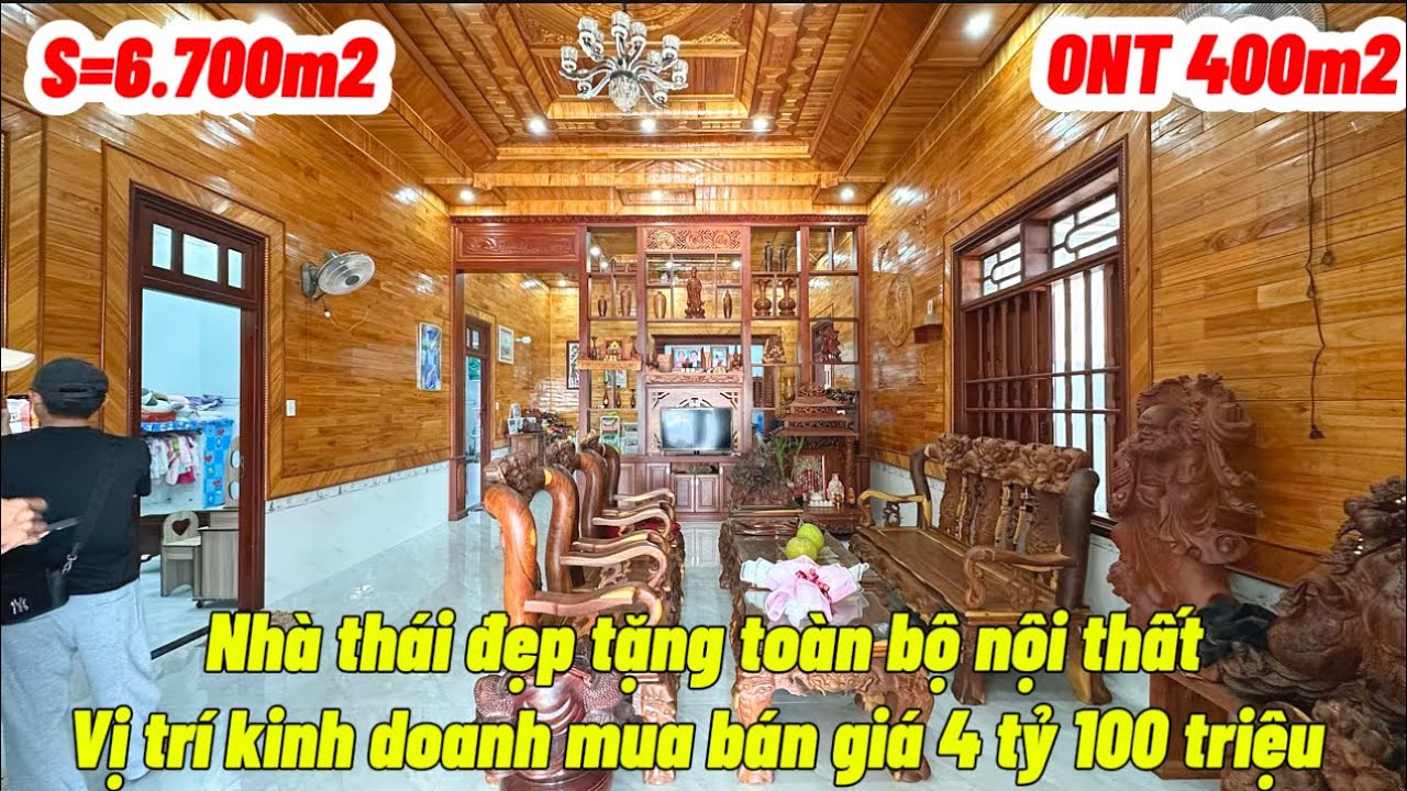 Vị trí kinh doanh mua bán có nhà thái đẹp tặng lại toàn bộ nội thất gỗ quý.có  23.5m nhựa giá 4 tỷ 1