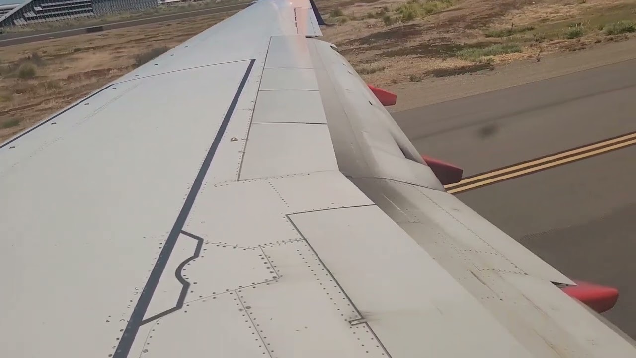 Southwest Airlines 737-700 KBUR-KOAK Landing