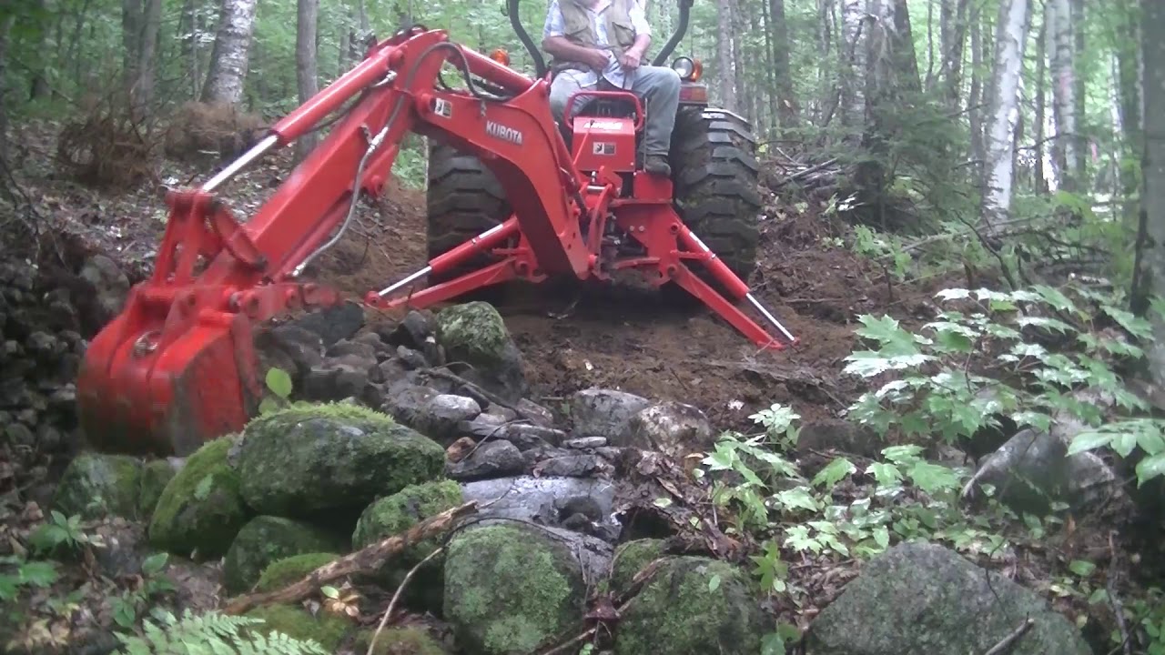 #51 Kubota L4600 и BH92 с обратной лопатой Строительная тропа через скальную стену