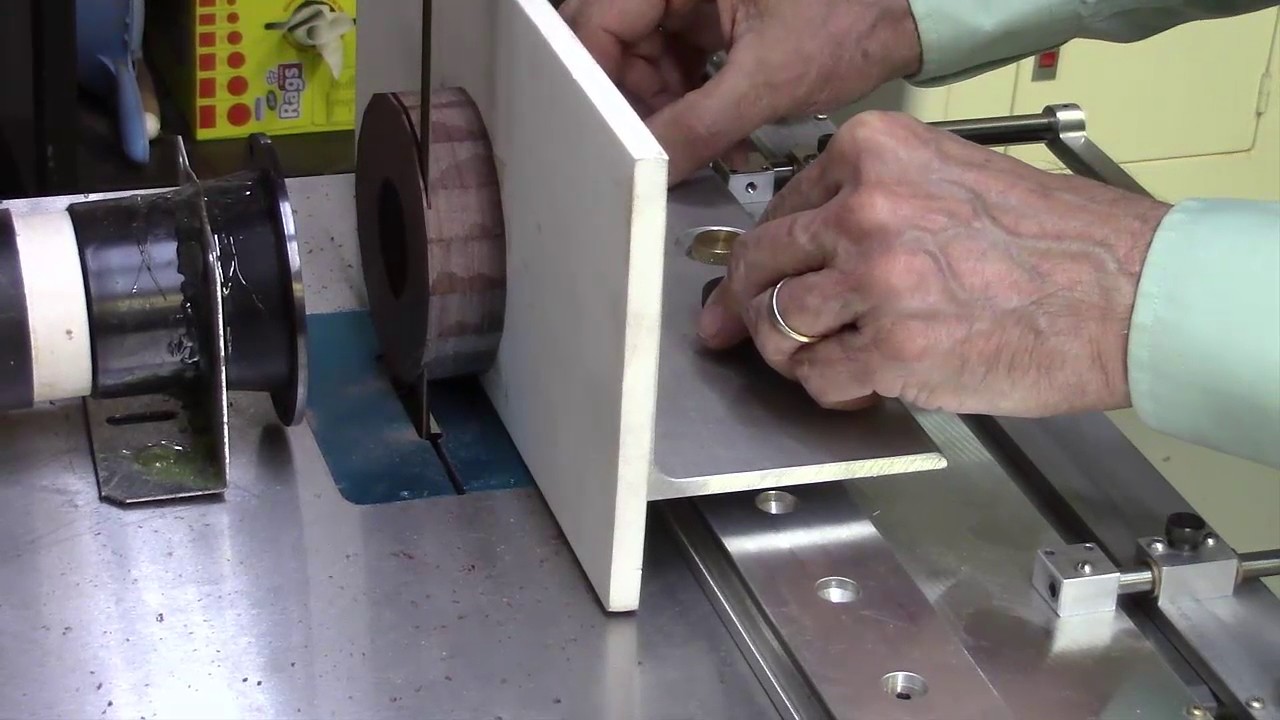 Accu-Slice® - Cut Thin Wood Slices with Bandsaw (2)