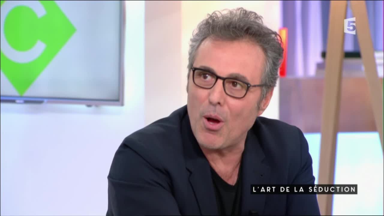 L'art de la séduction - C à Vous - 28/04/2016