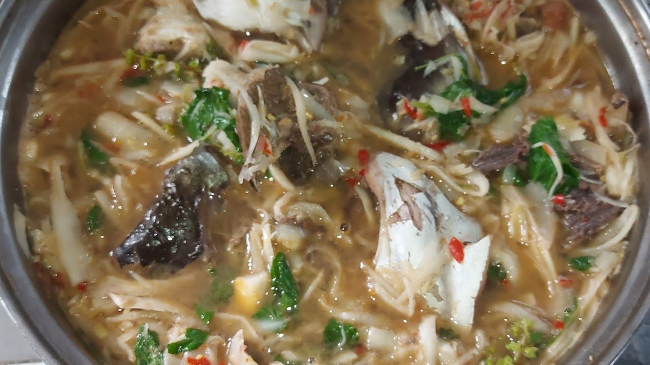 แกงปลาสวายหน่อไม้ส้ม แซบนัว@ครัวแม่เอ๋ หลากสไตล์