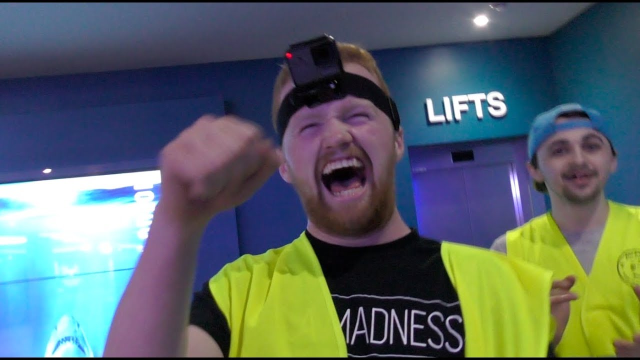 24h OVERNIGHT IN A CINEMA *IT WAS A MADNESS*