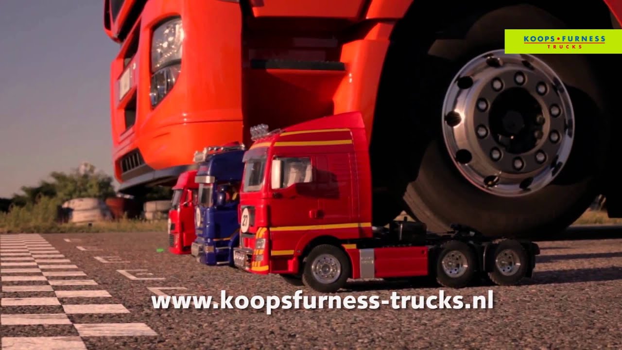 Stralis Hi-Way - New Big Orange - Truck of The Year 2013