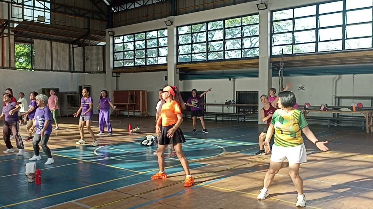 @knlphysicalfitness1425 Friday Dayo zumba with Coach Jen. Music belongs to the rightful owner 