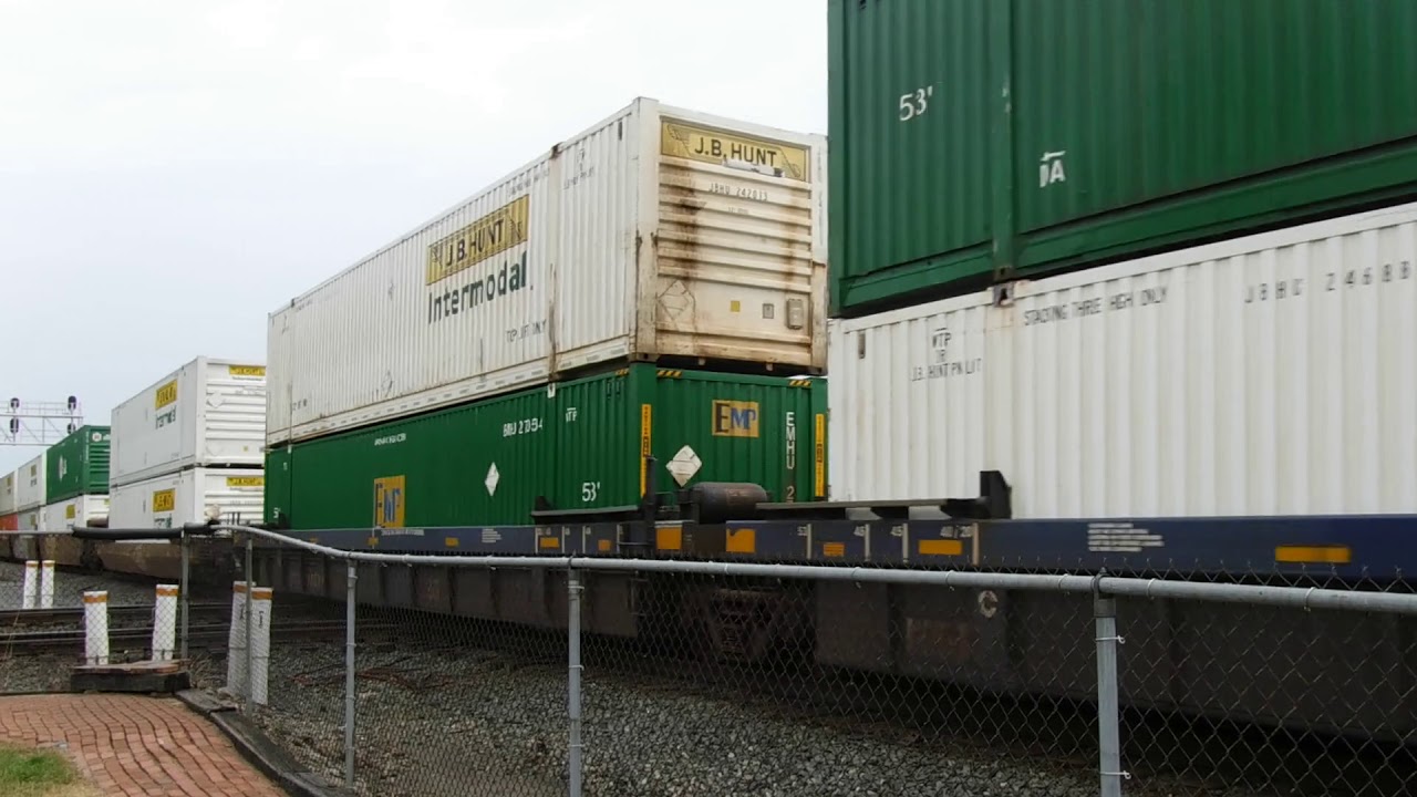 Conrail heritage unit southbound intermodal train in Marion Ohio.