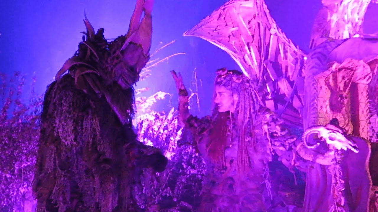 Walibi Holland Halloween Fright Nights - Scarezone: Tangled Twigs - 09/10/2022