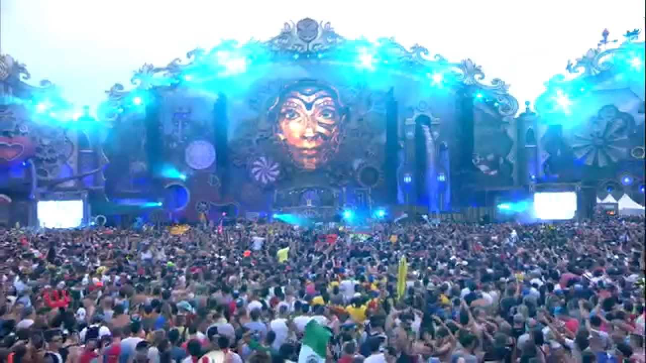 Tomorrowland 2014 | Armin van Buuren (full set)
