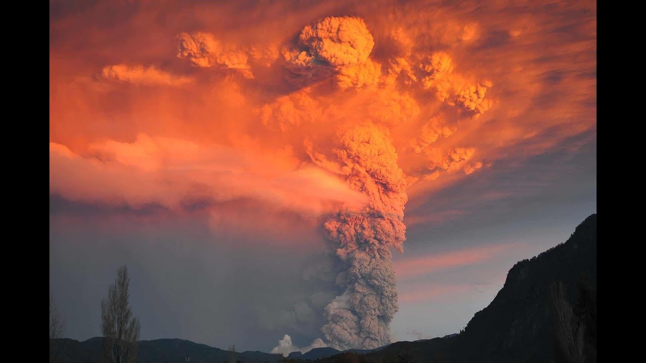 Volcán Puyehue 2011 Cordón del Caulle [El Caulle se mueve, mi tierra en erupción]