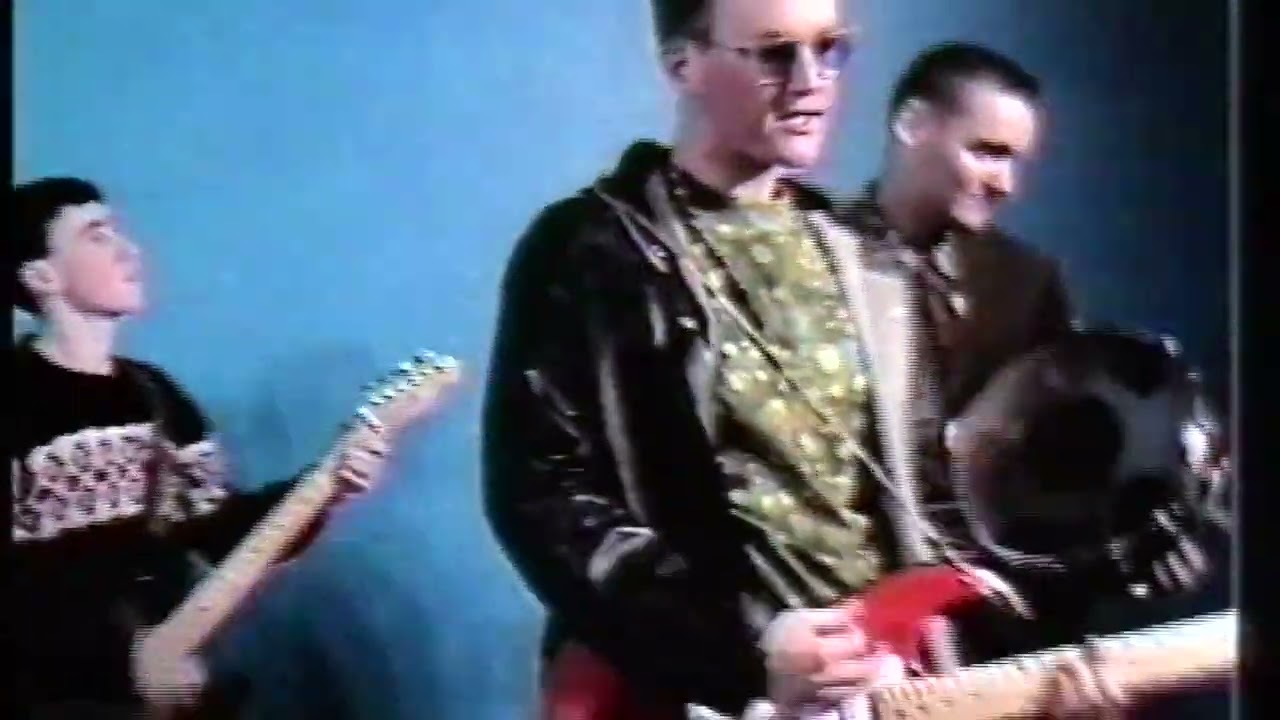 The Soup Dragons - Whole Wide World (remastered 2022)