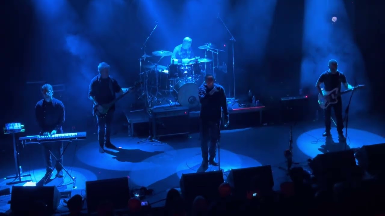 SAD LOVERS & GIANTS GAGARIN 205 ATHENS 2025 2