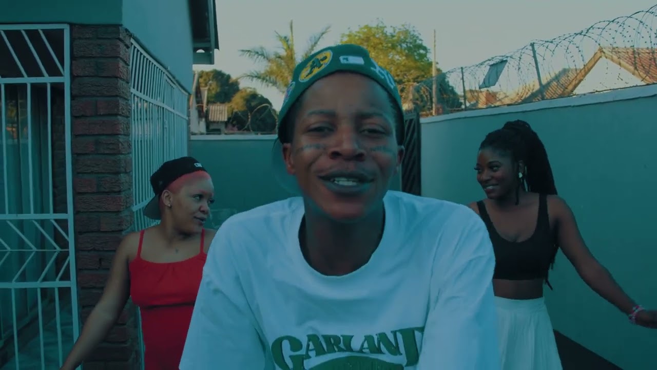 Hulengende - Dzochekwa Official Video (Kufadza Madzimai Xmas Ep)