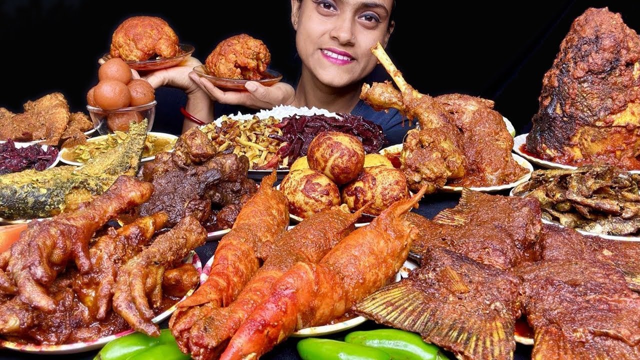 Fish Head Curry Mutton Leg Curry Prawn Curry Chicken Feet Curry Liver Curry Small Fish Eating 