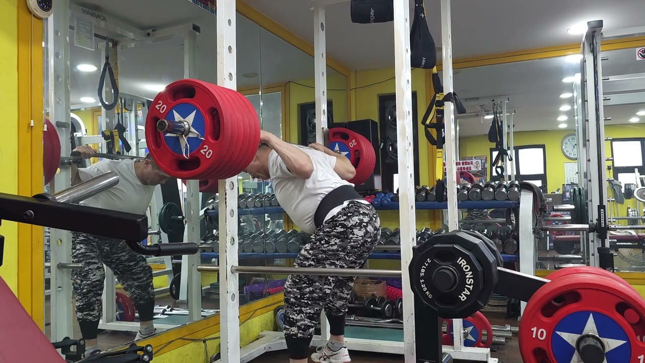 애오개 피티 1000일 스쿼트 2월2일 570일차 스쿼트 220kg,260kg(중량훈련), 데드리프트  200kg 