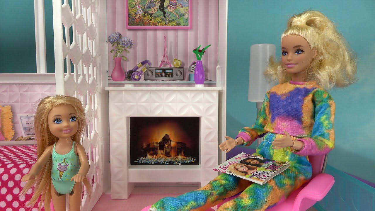Barbie Taking Care of Chelsea Fun Stories