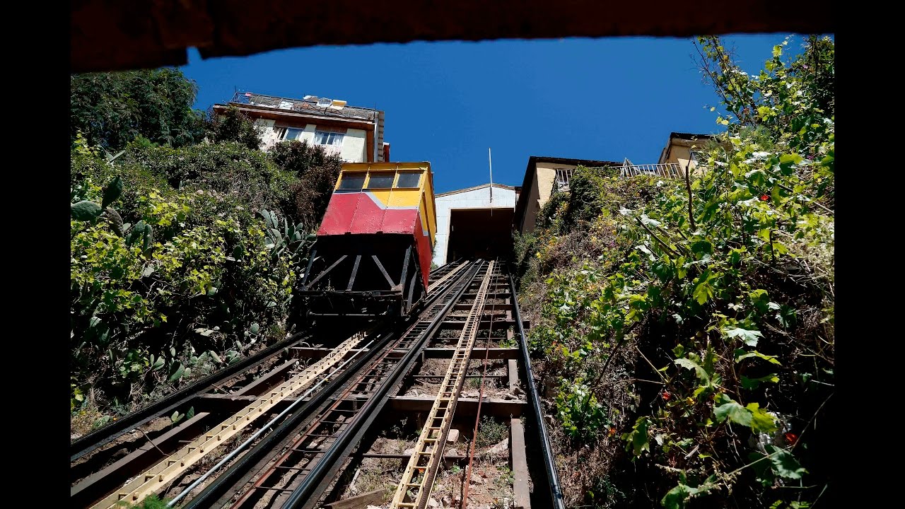 Restauración ascensor Espíritu Santo de Valparaiso