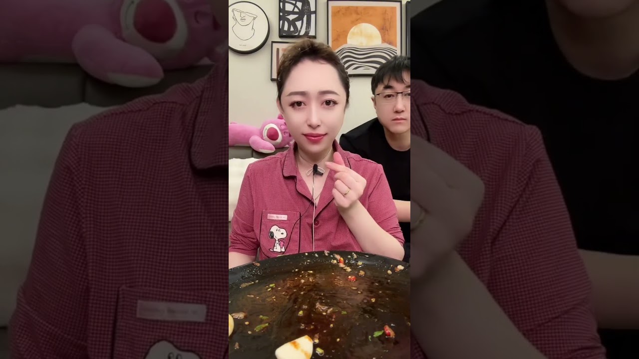 Mukbang #Spicy Noodles 🔥🍜 Pork 🤤 Meat 🍖🥓 Beef Chicken 🍗#food #beef #noodles