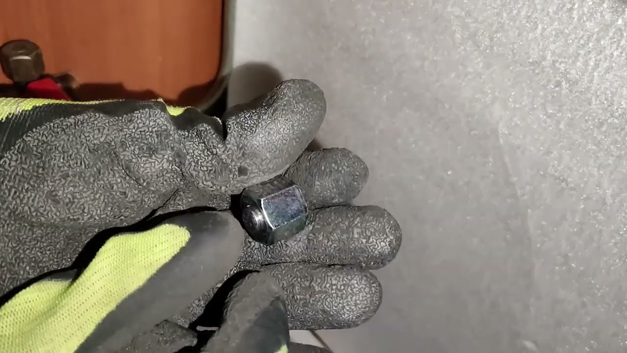 Chiusura attacco gas frigo trivalente camper - Acciaio Vegetale DIY