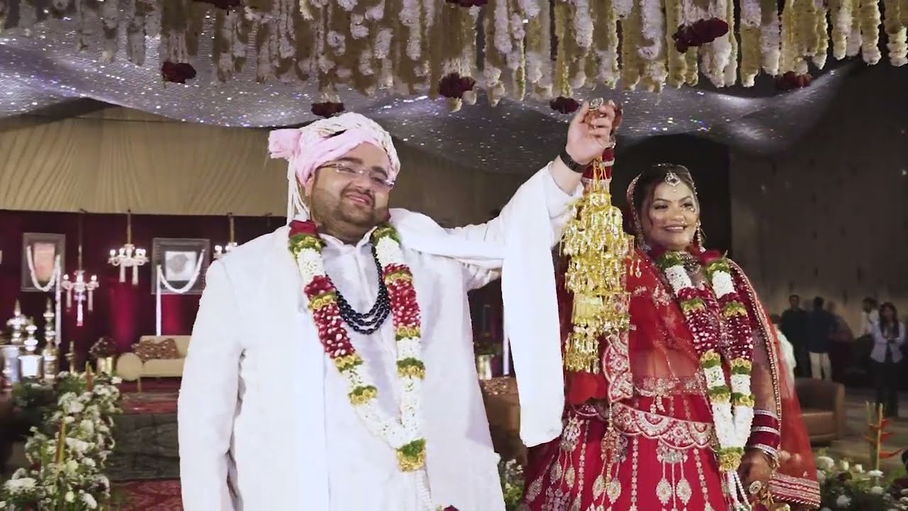 PRANJAL WEDS SUKRITI | THE GRAND VARMALA