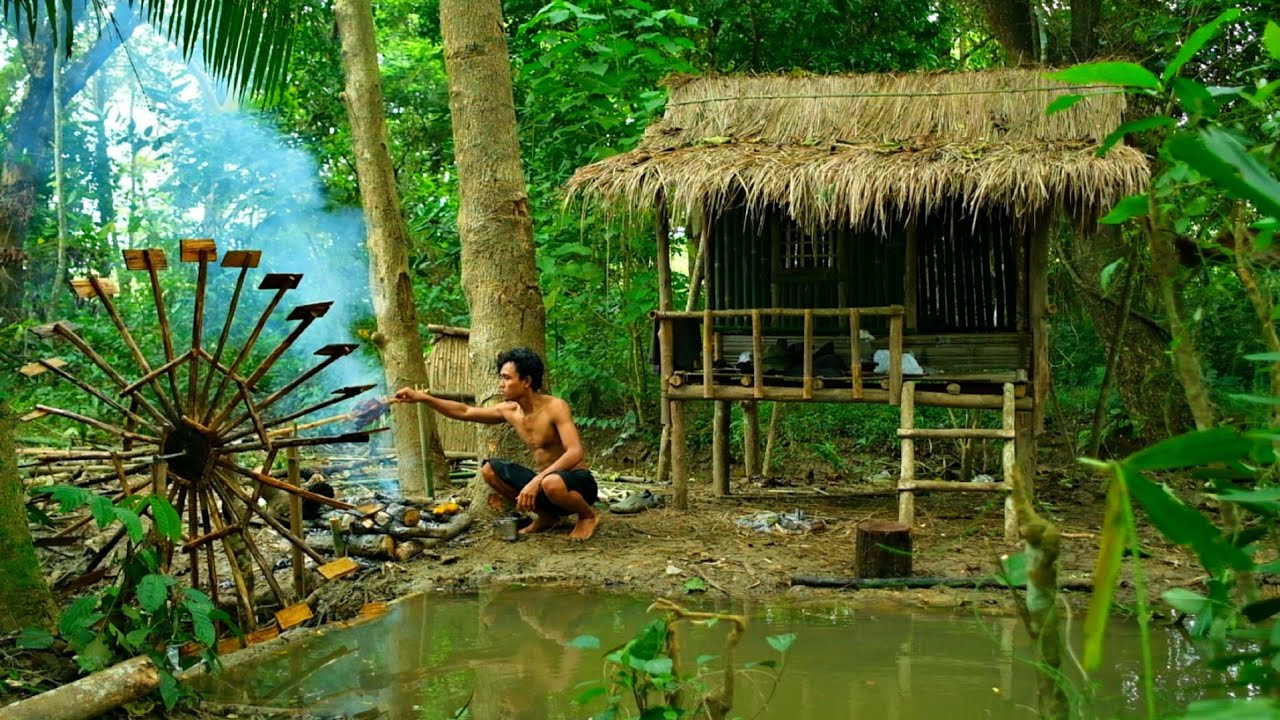 MEMBANGUN SHELTER DI TEPI SUNGAI DAN MEMBUAT KINCIR AIR UNTUK SUMBER ENERGI