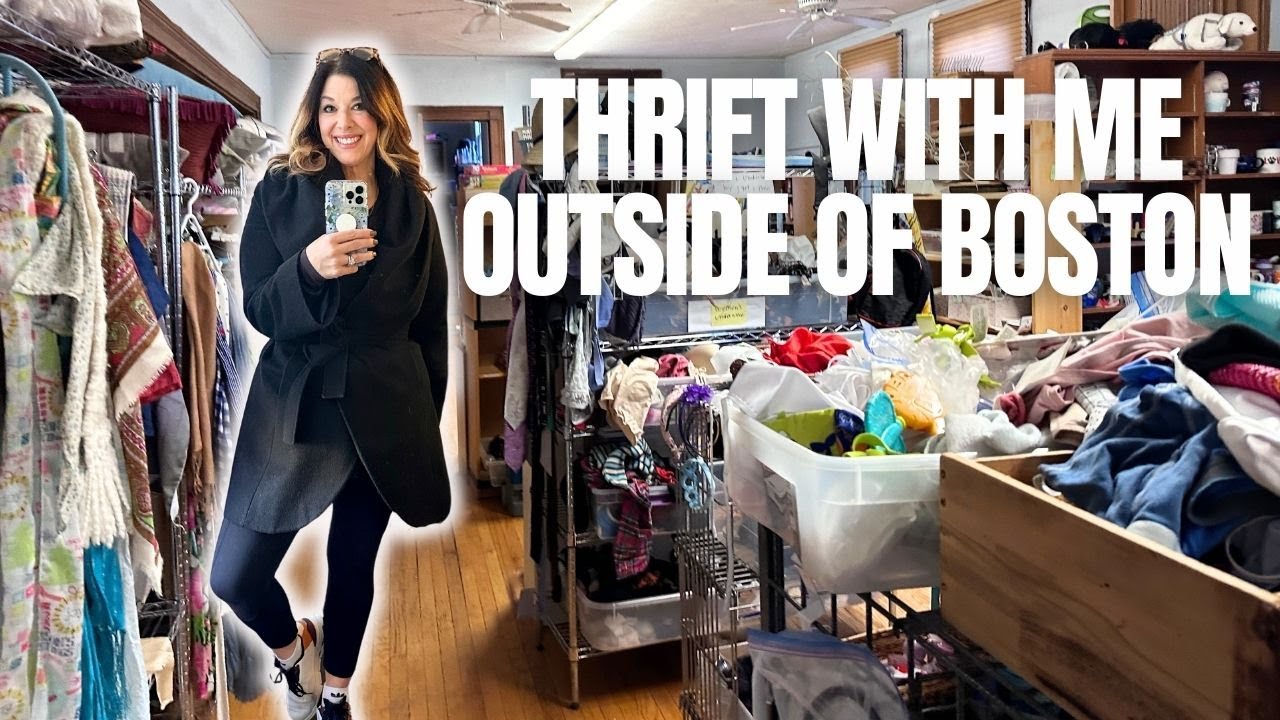 Thrift with me for Christmas gifts outside of Boston! Vlogmas Day 6