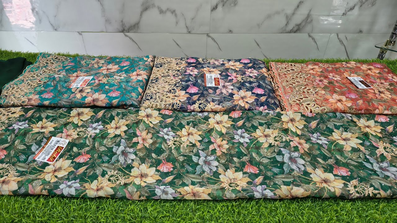 इतने कम रेट में 😱 और ऐसे फैंसी सूट 🥰 कहीं नहींमिलेंगे 😱8708680535#onlineshopping #suitdesign 