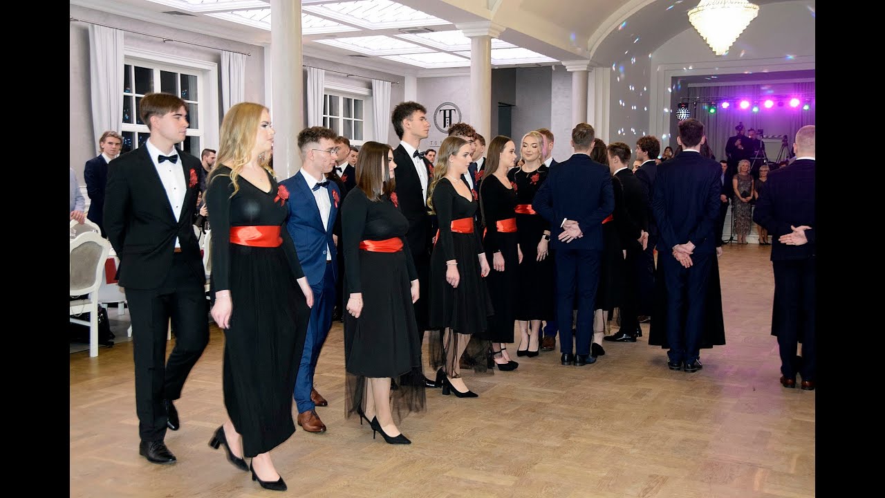 Studniówka  ZSE Leszno 2023   polonez