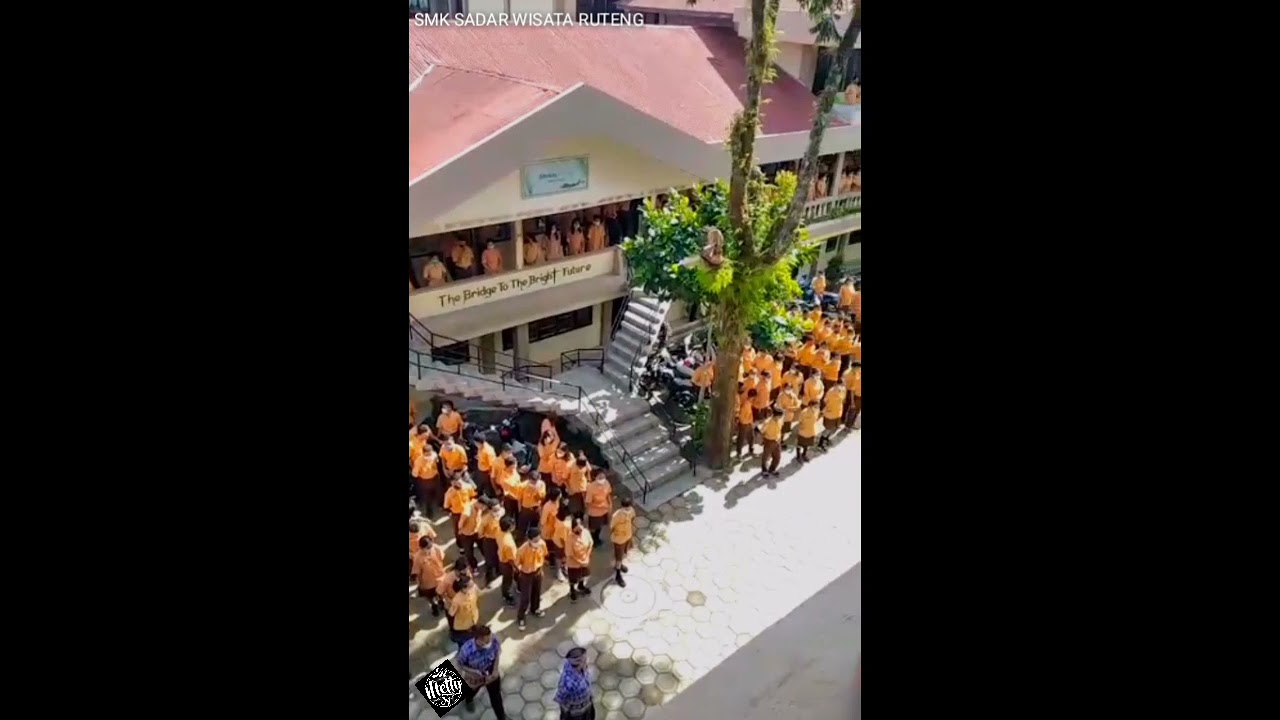 Video 30 detik SMK SADAR WISATA RUTENG 2021