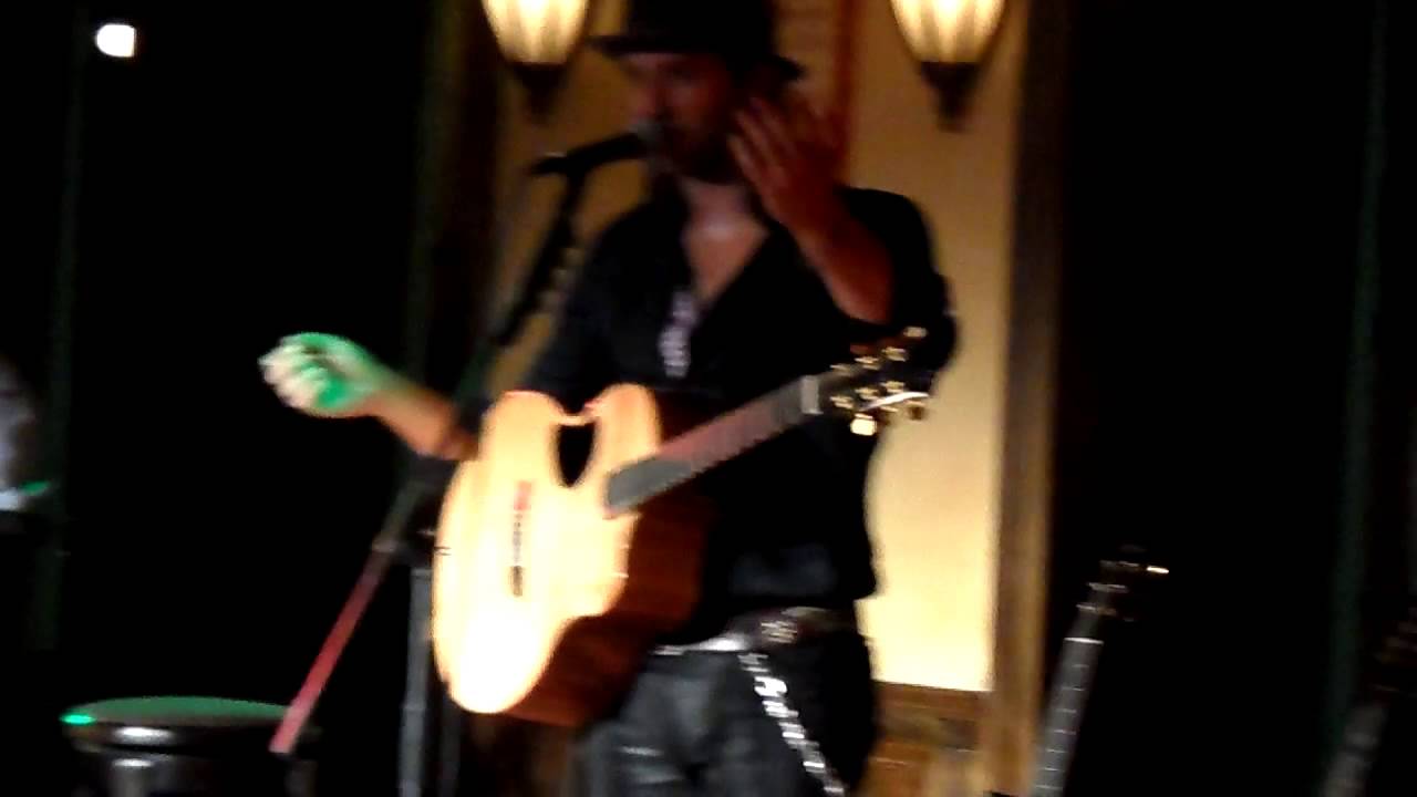 Keith Harkin at Ceolta's - Part 8/8