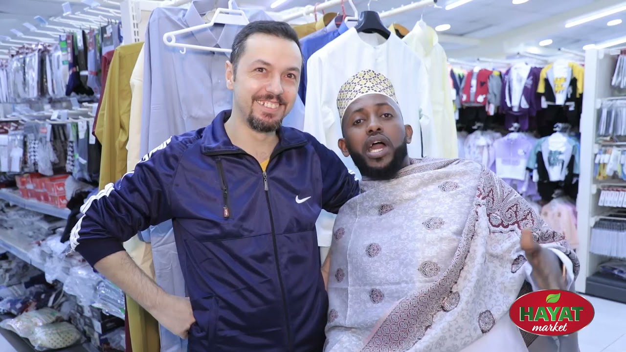 NIN SYRIAN OO QAMIIS QAALI AH U IIBIYAY BAABA JEY KANA YAABSADAY QOSOLKA ADUUNKA HAYAT MARKET