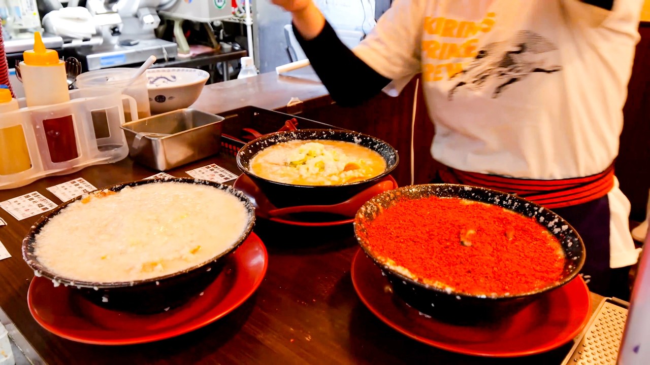 44 Pounds of Lard Gone Instantly! Why Are Japanese Fascinated by 2,000-Calorie Ramen Bowls?