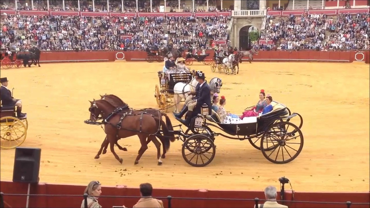 Séville, la féria 2017 :  Les Attelages dans les arènes 1/4