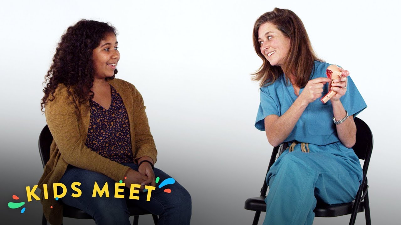 Kids Meet A Gynecologist (Davina) | Kids Meet | HiHo Kids