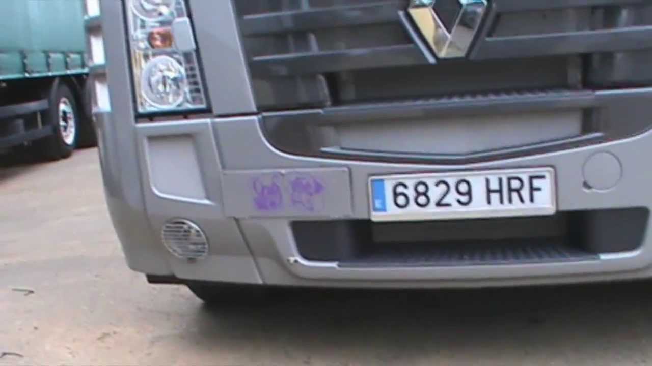 RENAULT MAGNUM DXI 520 - Javier Martinez