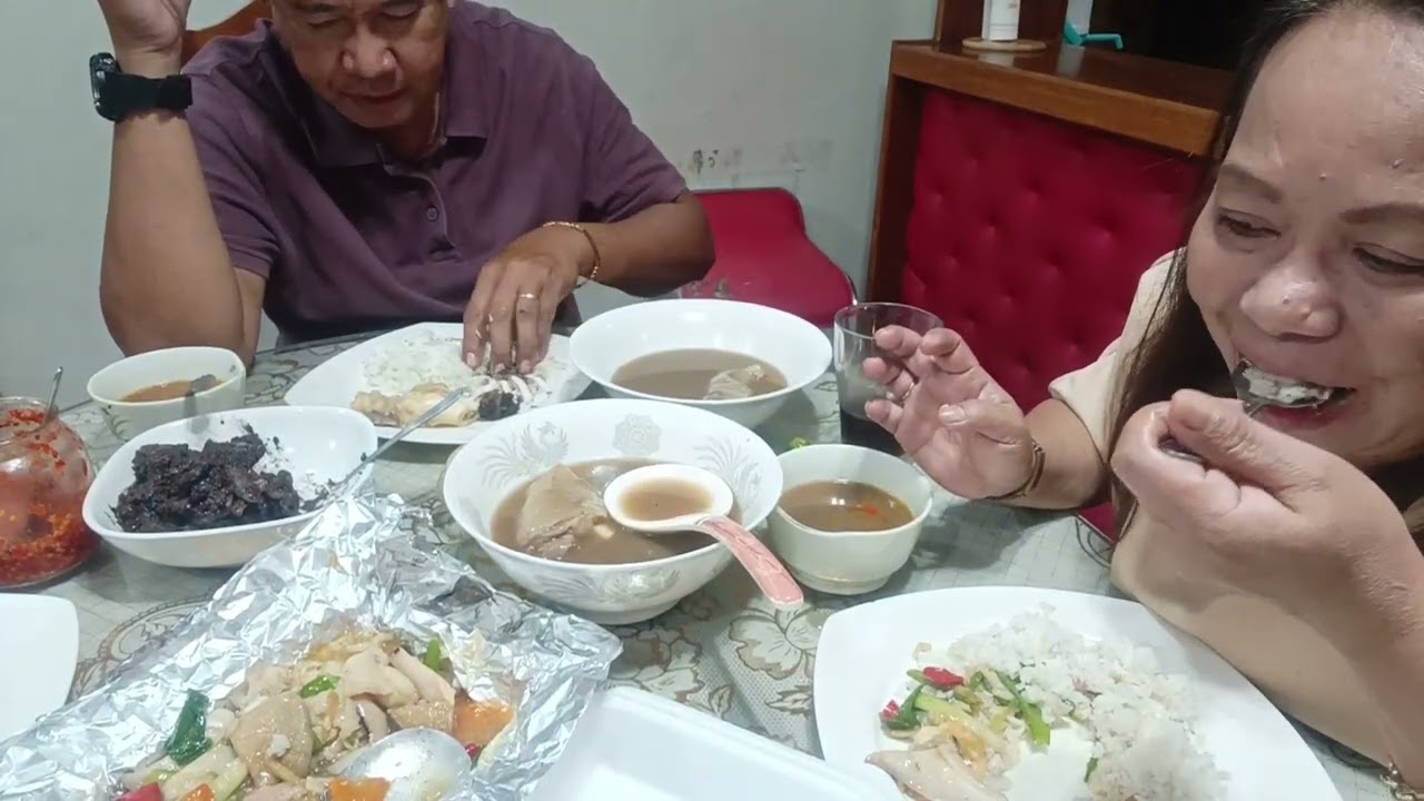 Huwag pilitin kung ayaw sumama magsimba kami na lang dalawa ng Asawa ko