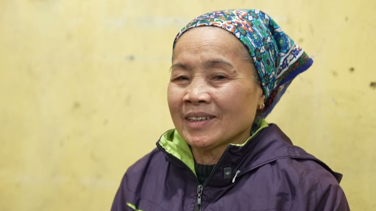 CAP TUYET MAI lang huong