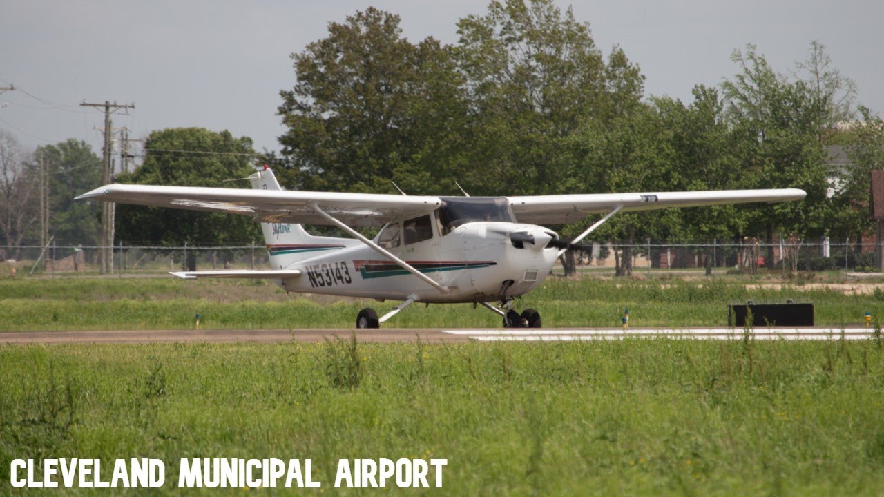 10+ Minutes Watching Airplanes in Cleveland (Mississippi)