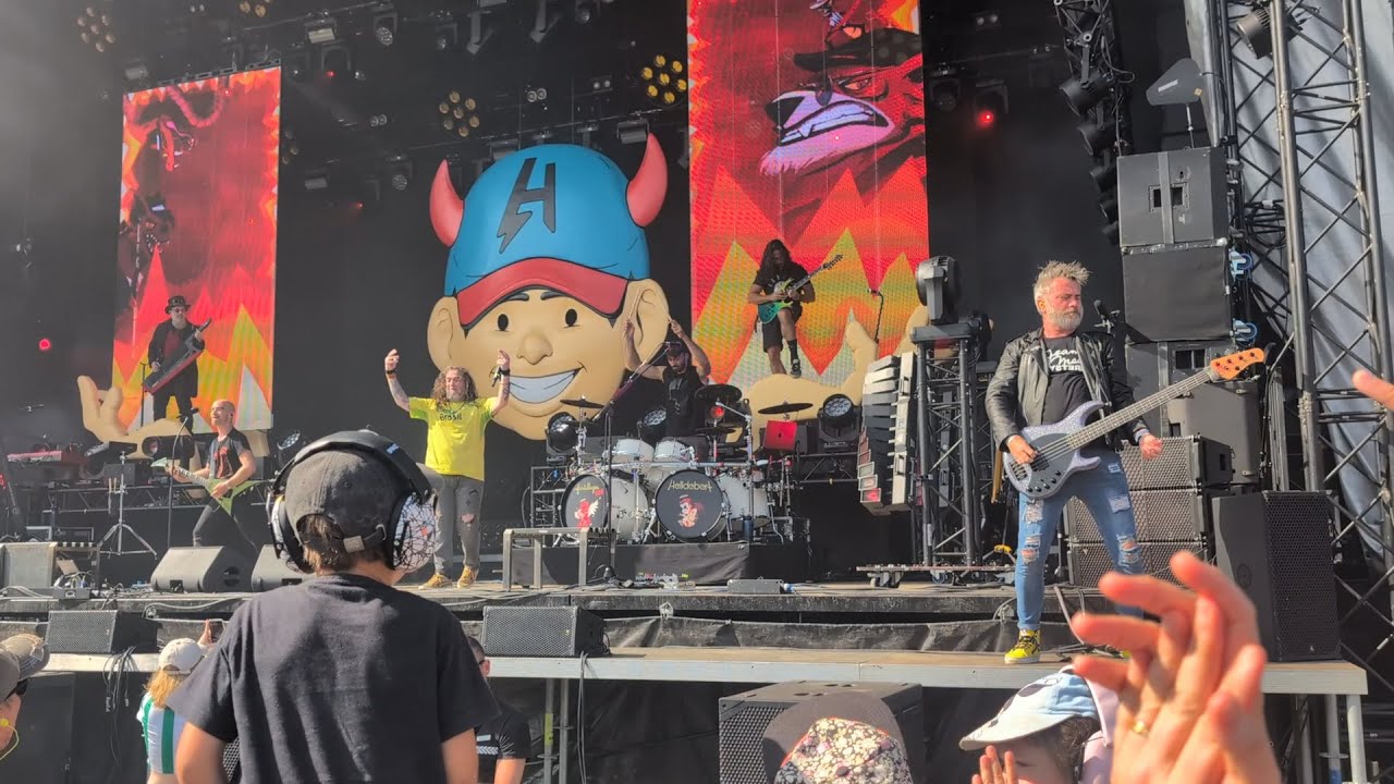 Helldebert (featuring Max Cavalera) : titres en descriptions  [Live Motocultor 2025 - jeudi 14 août]