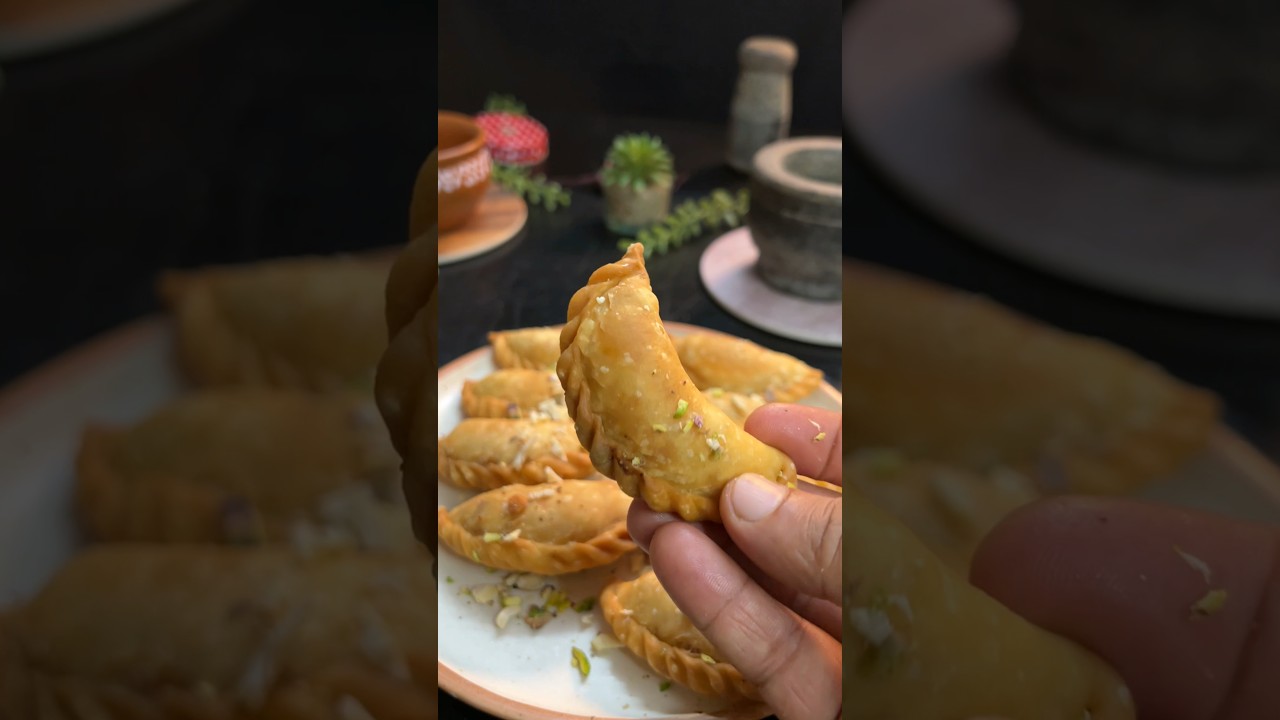 Gujiya Recipe 💕😋 #gujiya #gujiya_recipe #karanji #diwalisnacks #diwalirecipe #diwalinamkeen