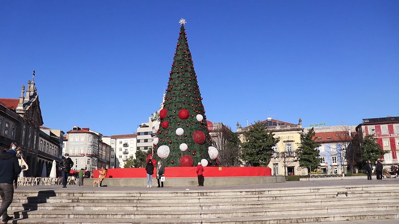 O Natal e a resiliência do comércio tradicional