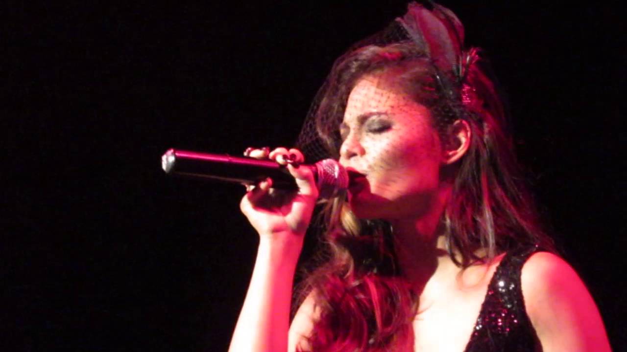 Piano In The Dark - Lovi Poe at the Fantaisie Concert