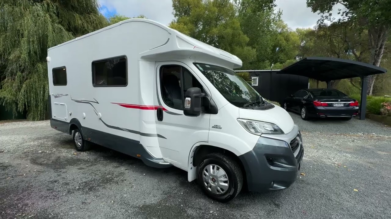 Видеотур по автодому Fiat Ducato Roller Team Auto Roller 2015 года с 6 спальными местами