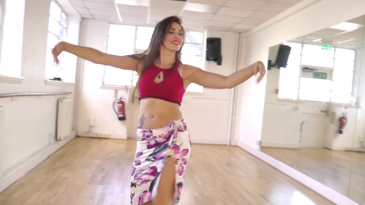 Sarasvati Dance Short Belly Dance Drum Solo