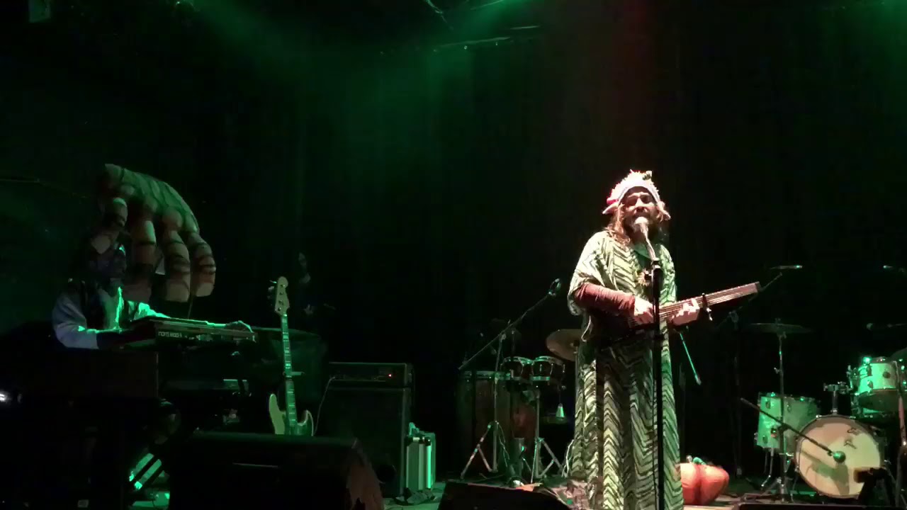 La manzana crom&aacute;tica protoplasmatica - la franja - galp&oacute;n B